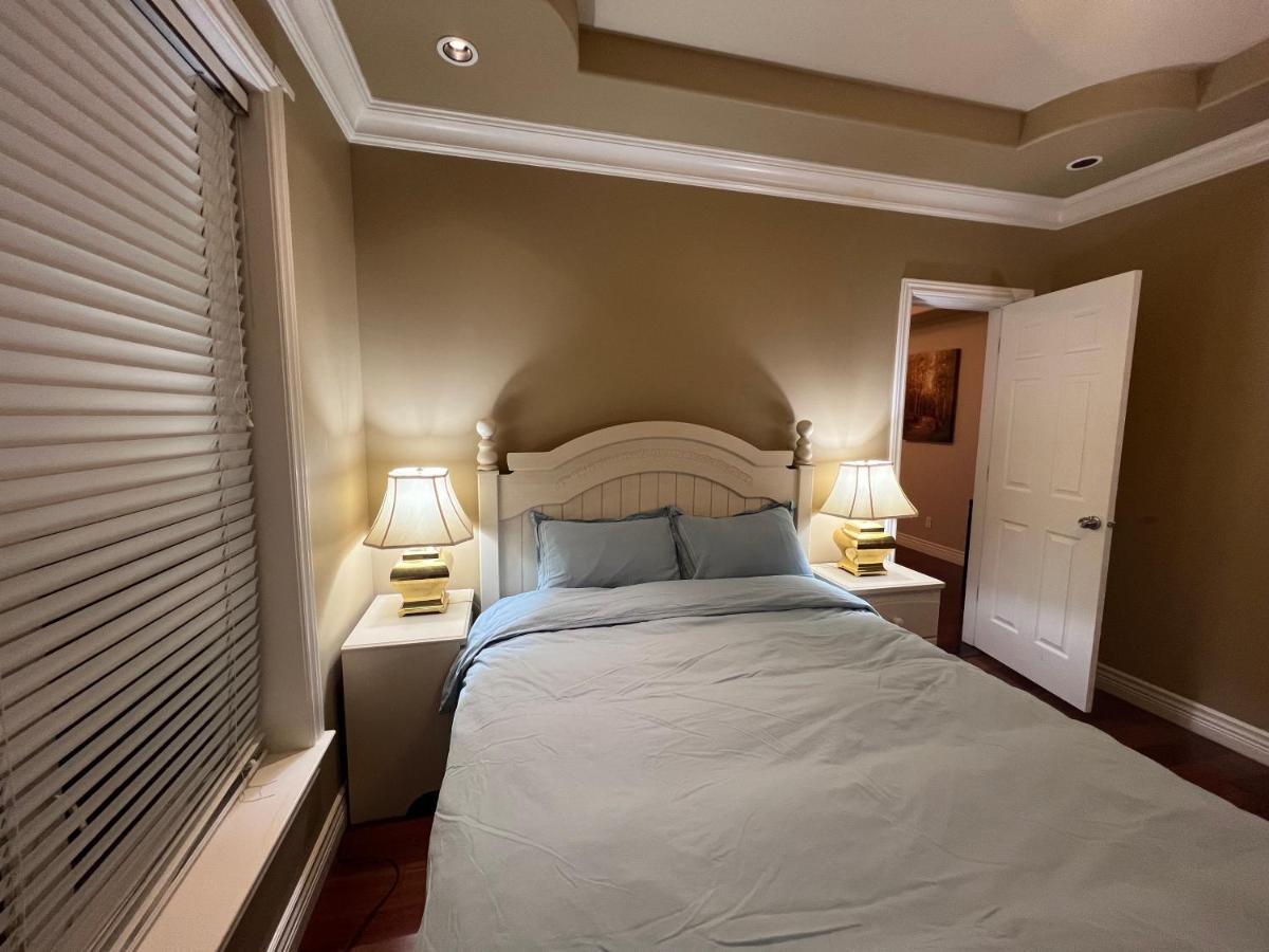 Lucky Suite, Two-Bedroom Suite With Independent Entrance In Richmond Close To Yvr Dış mekan fotoğraf