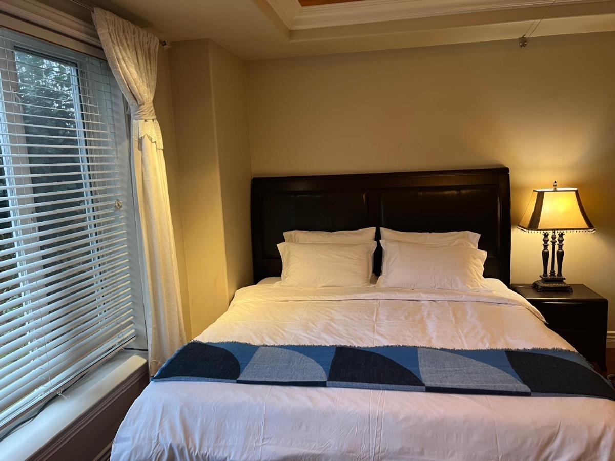 Lucky Suite, Two-Bedroom Suite With Independent Entrance In Richmond Close To Yvr Dış mekan fotoğraf
